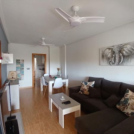 Agreable Appartement Avec Piscine Commune San Pedro del Pinatar Buitenkant foto