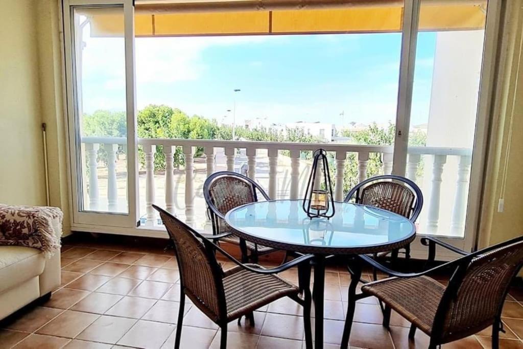 Agreable Appartement Avec Piscine Commune San Pedro del Pinatar Buitenkant foto